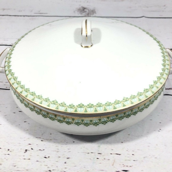 MZ Austria Habsburg China Covered Round Dish - Picture 3 of 10